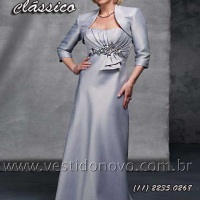 Vestido bodas de prata em cetim importado, acompanha casaquinho manga 3/4
Loja especializada em ves