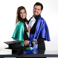 Becas Completas para locao