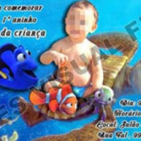 Convite personalizado com a foto da crian�a e o tema da festa