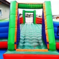 Alugar Futebol de Sabo Inflvel  a escolha ideal para animar qualquer evento! Na World Kids, ofere