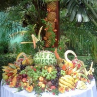 Mesa de frutas decorada