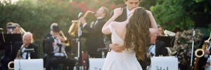 7 Ideias para Garantir a Animação da Pista de <b>Dança</b> do Casamento